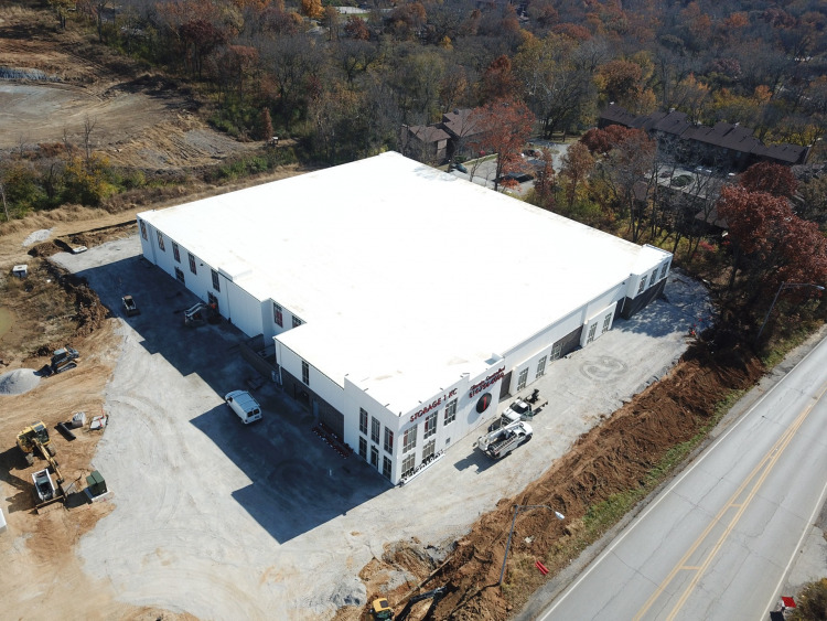 How Is a New TPO Commercial Roof Installed